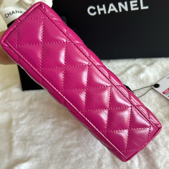 Chanel Mini Kelly Bag 24A - Picture 11 of 17